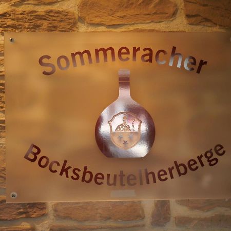 Bocksbeutelherberge Зоммерах Экстерьер фото